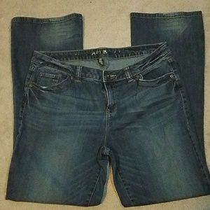 APT9 Bootcut Jeans